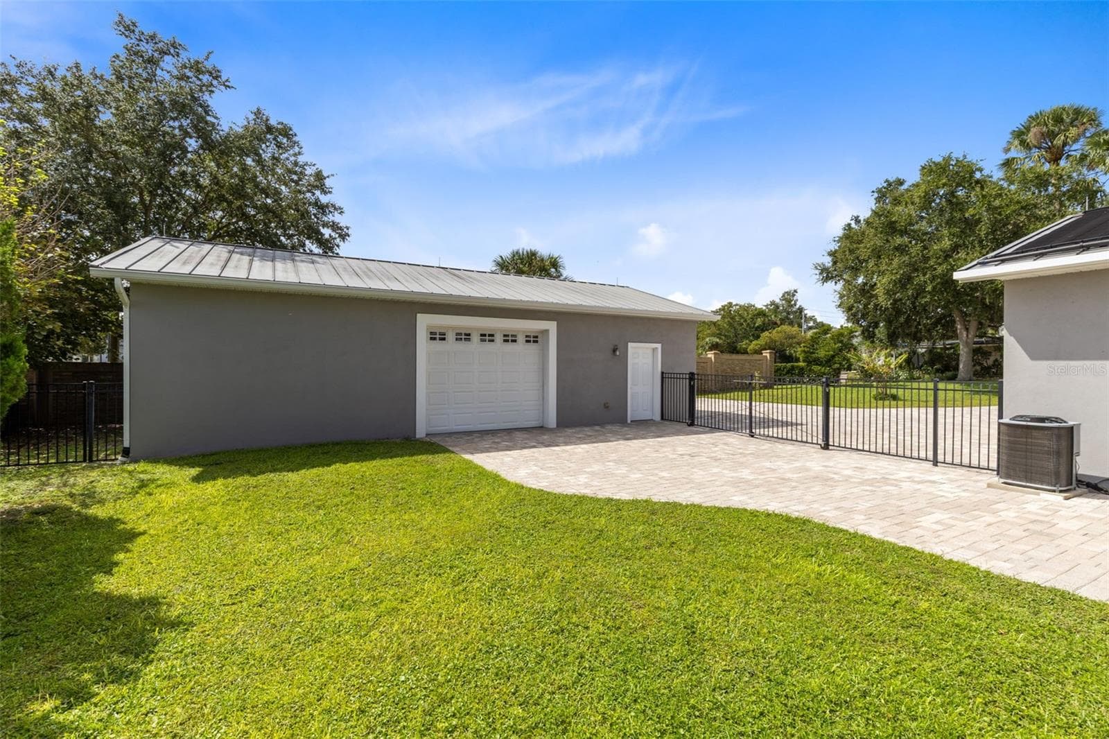 Single Family Residence at 120 MINNEHAHA RD, MAITLAND, photo 31 of 43