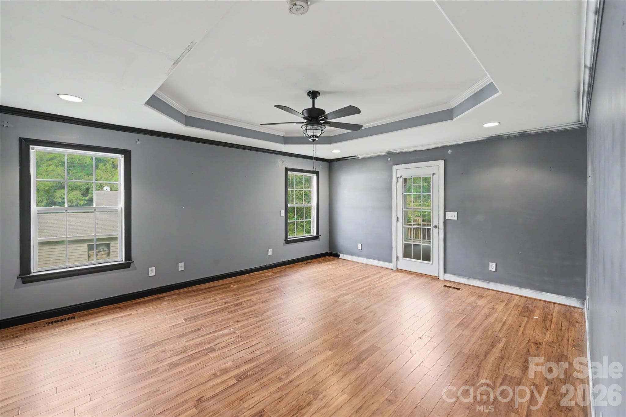 Single Family Residence at 1166 Mustang Lane, York, photo 5 of 36