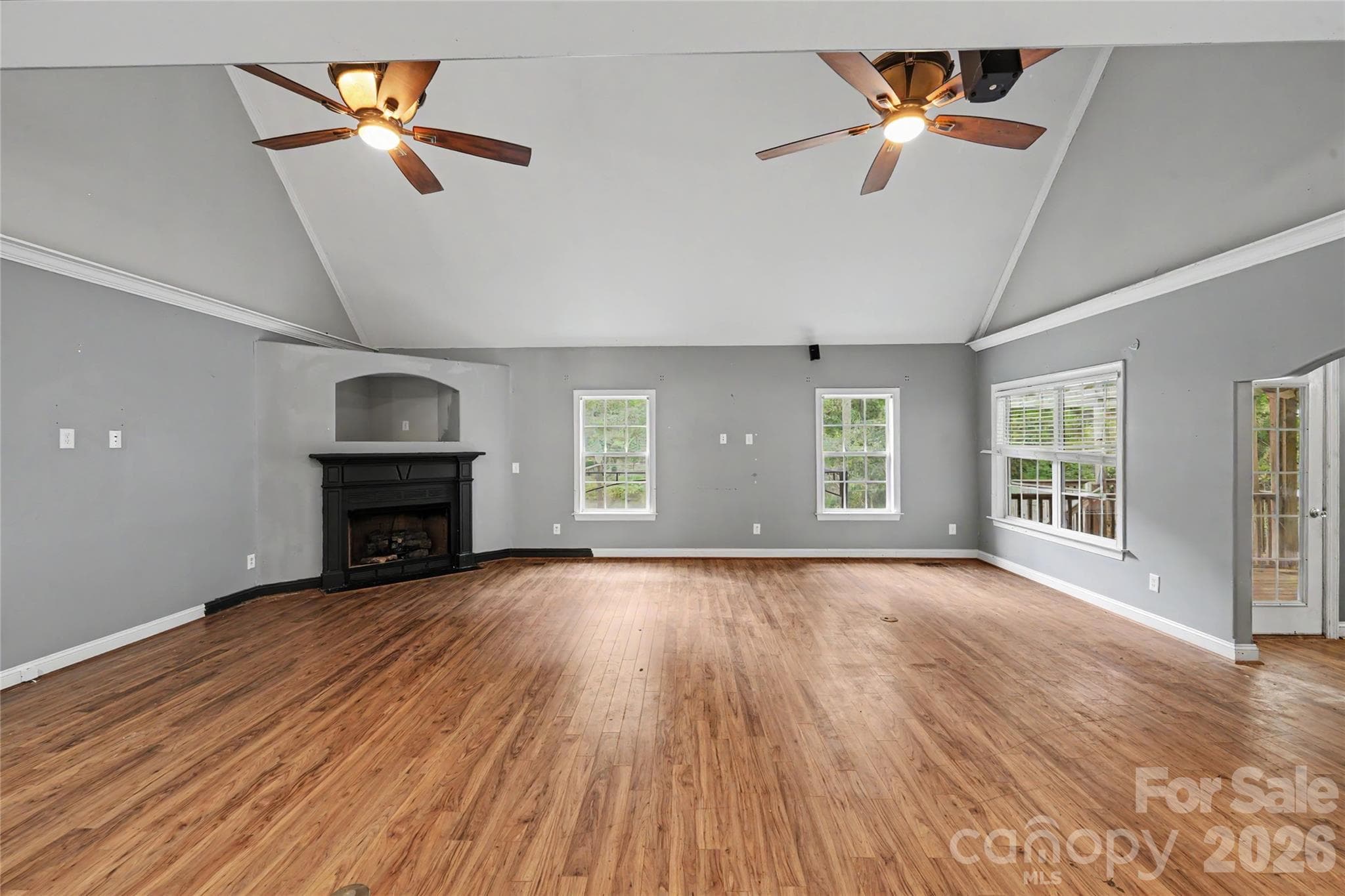 Single Family Residence at 1166 Mustang Lane, York, photo 12 of 36