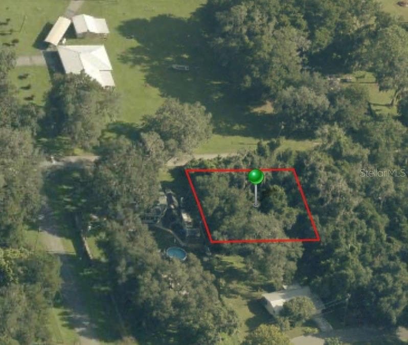 7960 E PEACOCK LN