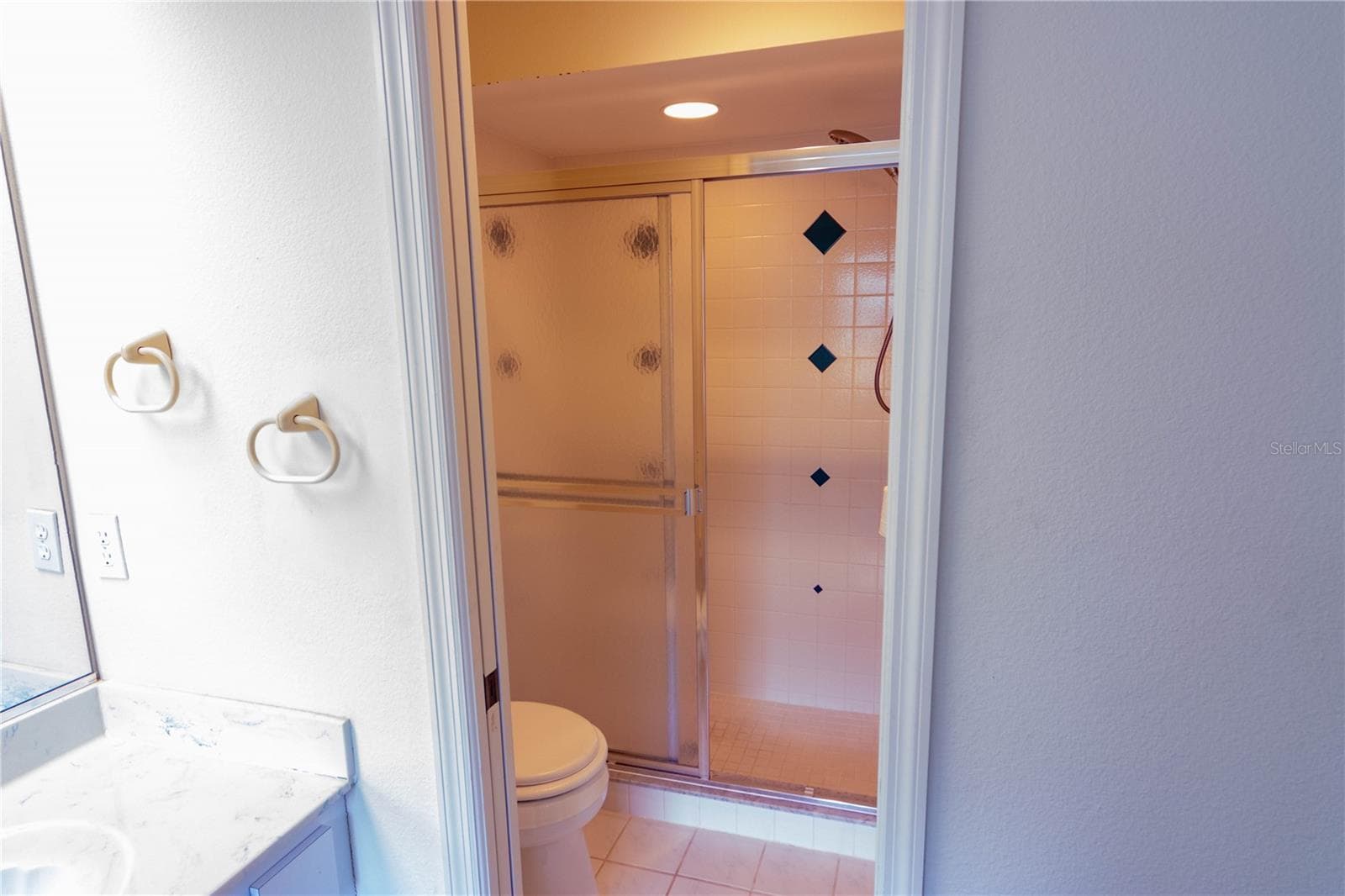 Single Family Residence at 274 LORRAINE AVE, VENICE, photo 21 of 22