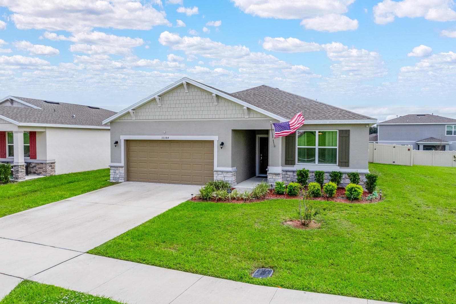 Come see why this one FEELS LIKE HOME! - 33384 COUNTRY HOUSE DR, SORRENTO