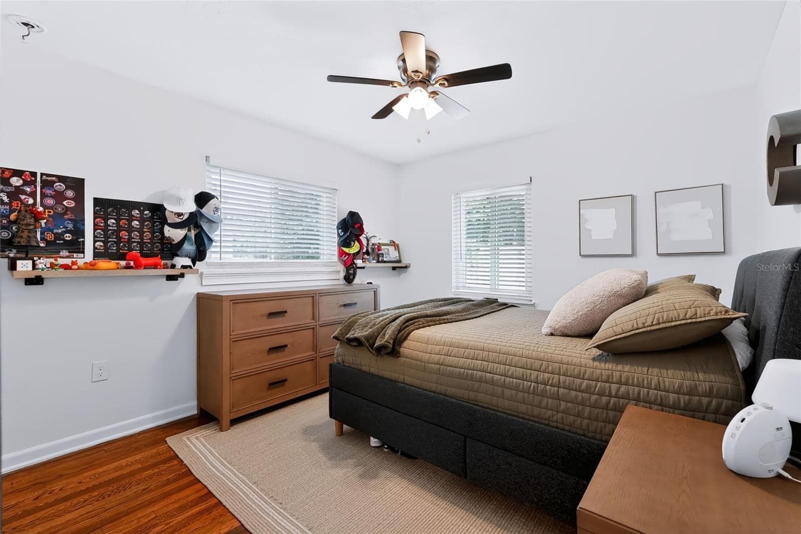 Single Family Residence at 615 BROOKSIDE DR, CLEARWATER, photo 9 of 48