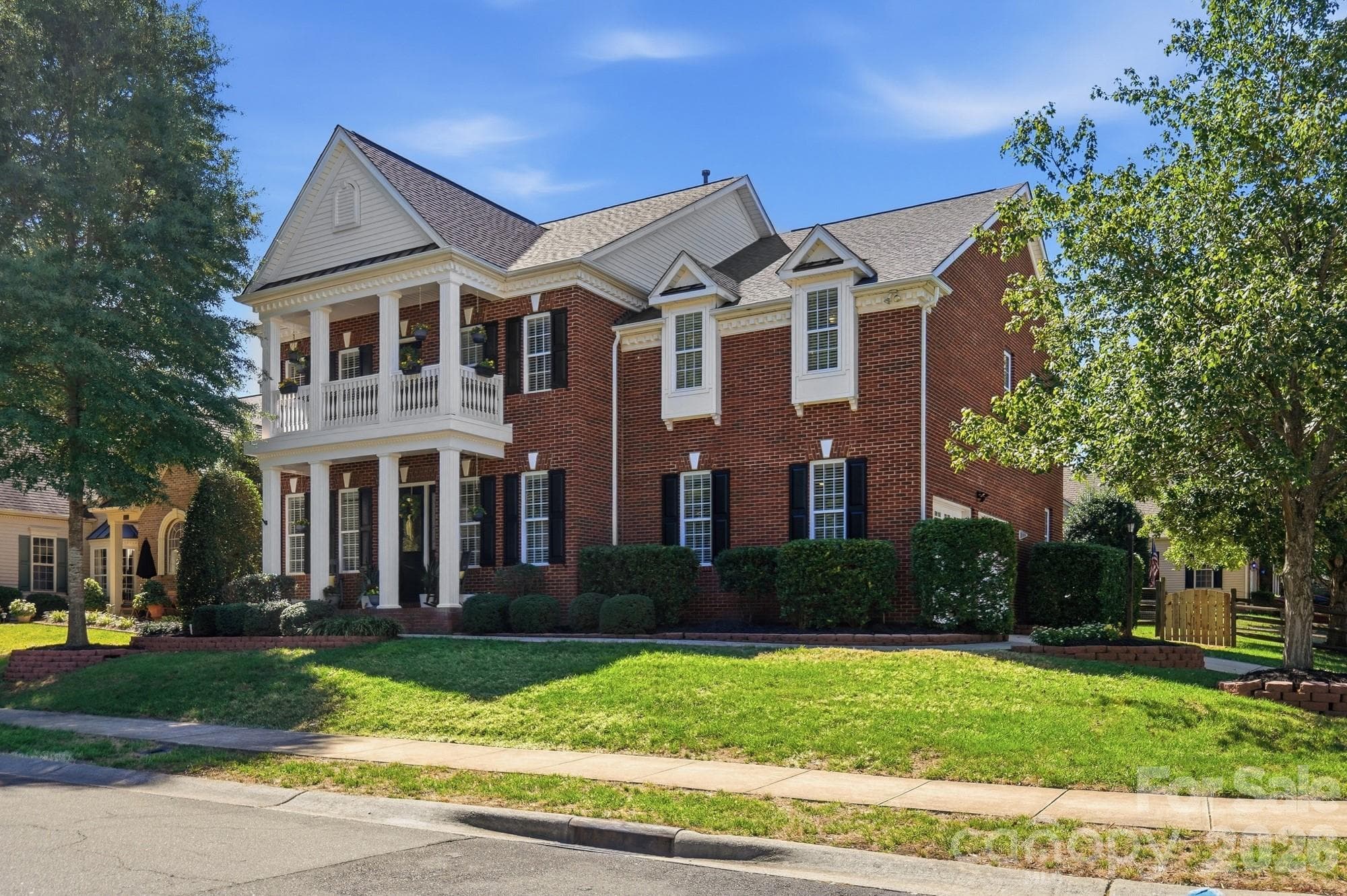 Single Family Residence at 8101 Prescot Glen Parkway, Waxhaw, photo 2 of 47