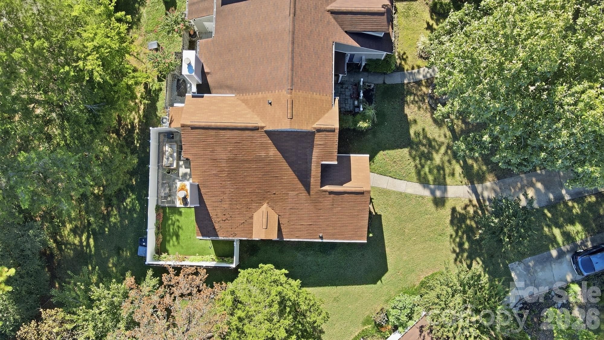 End Unit with fenced back patio, 2025 roof - 11101 Sevilla Court, Charlotte