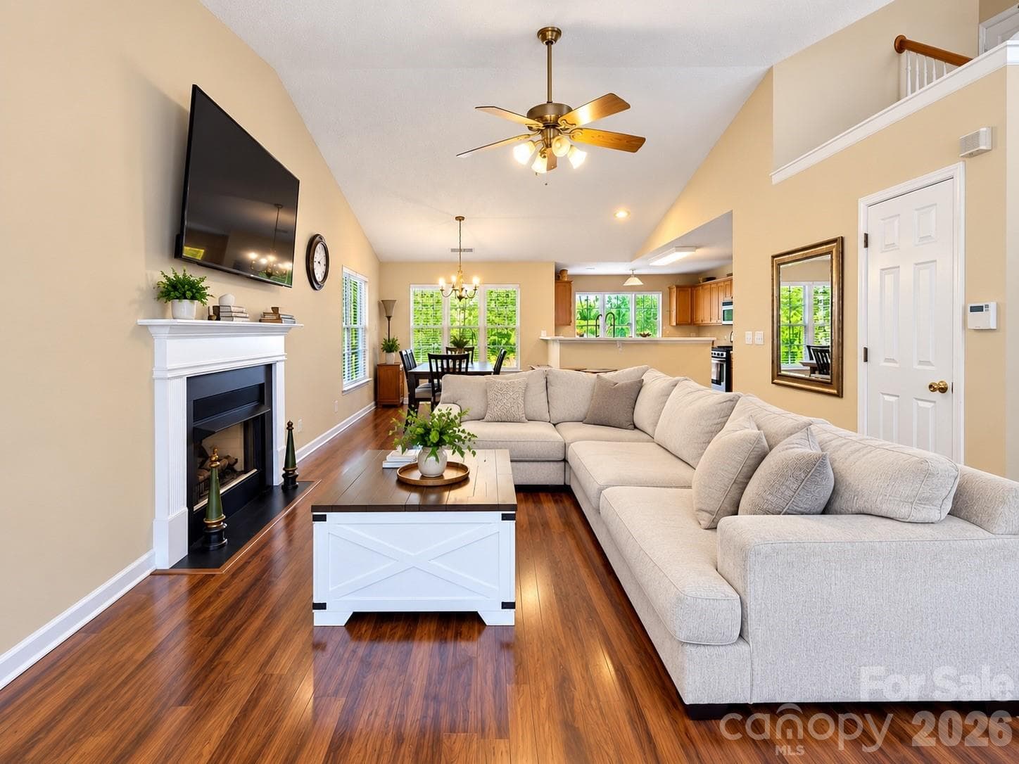 Single Family Residence at 15751 Southern Garden Lane, Charlotte, photo 2 of 27