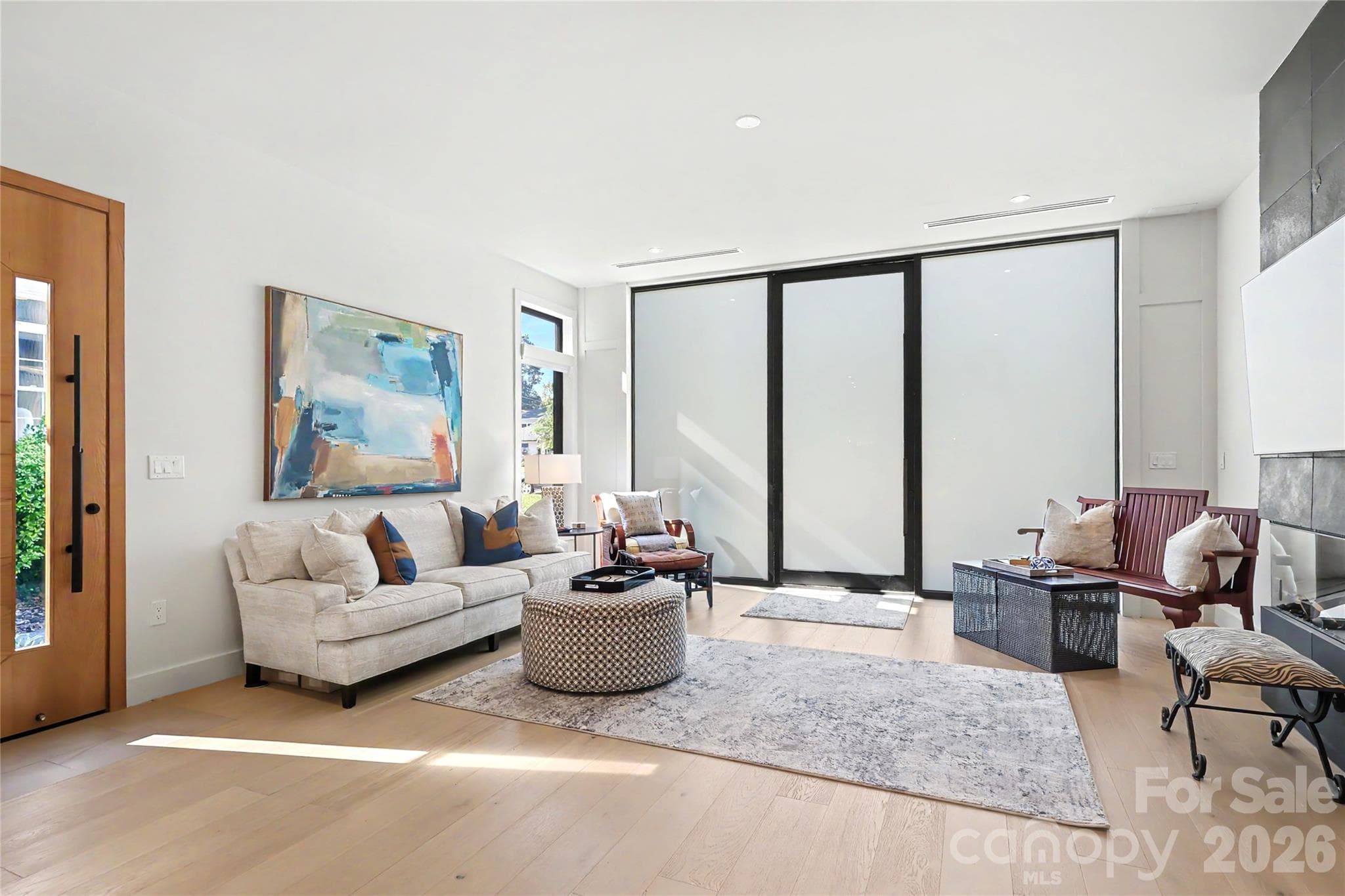 Privacy frosted glass - 5447 Topping Place, Charlotte