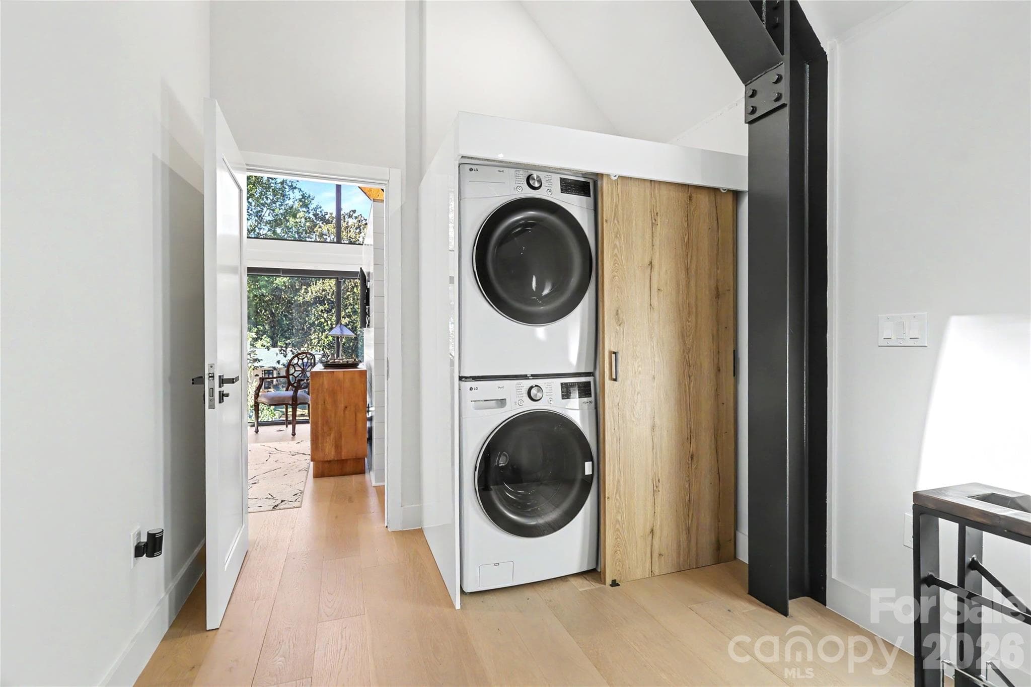 Condominium at 5447 Topping Place, Charlotte, photo 24 of 45