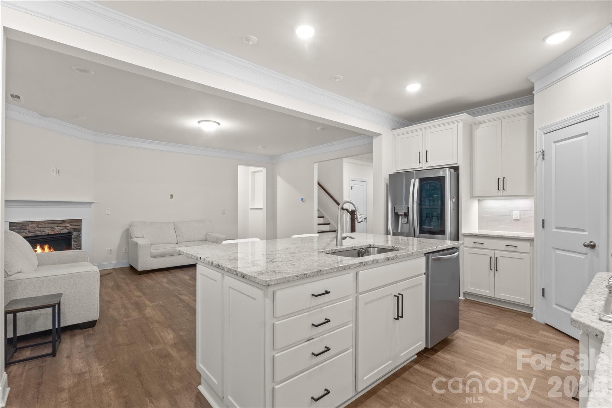 Single Family Residence at 4020 Clapton Drive, Lancaster, photo 9 of 42
