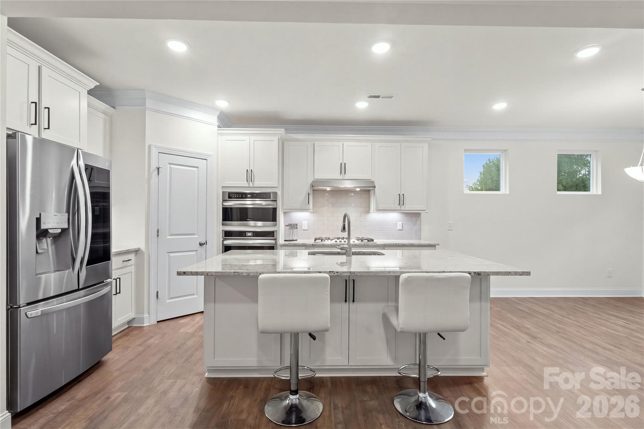 Single Family Residence at 4020 Clapton Drive, Lancaster, photo 12 of 42