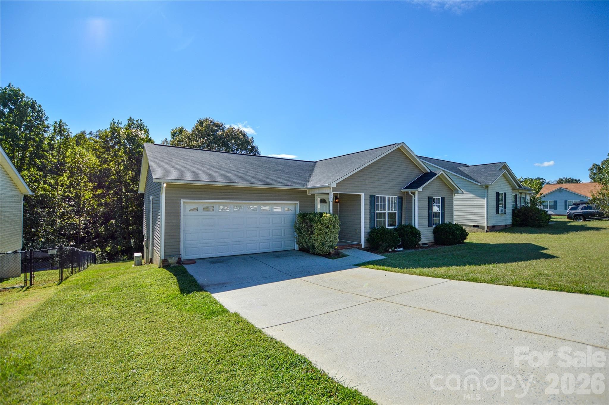 Single Family Residence at 175 Alexander Heritage Drive, Hickory, photo 2 of 28