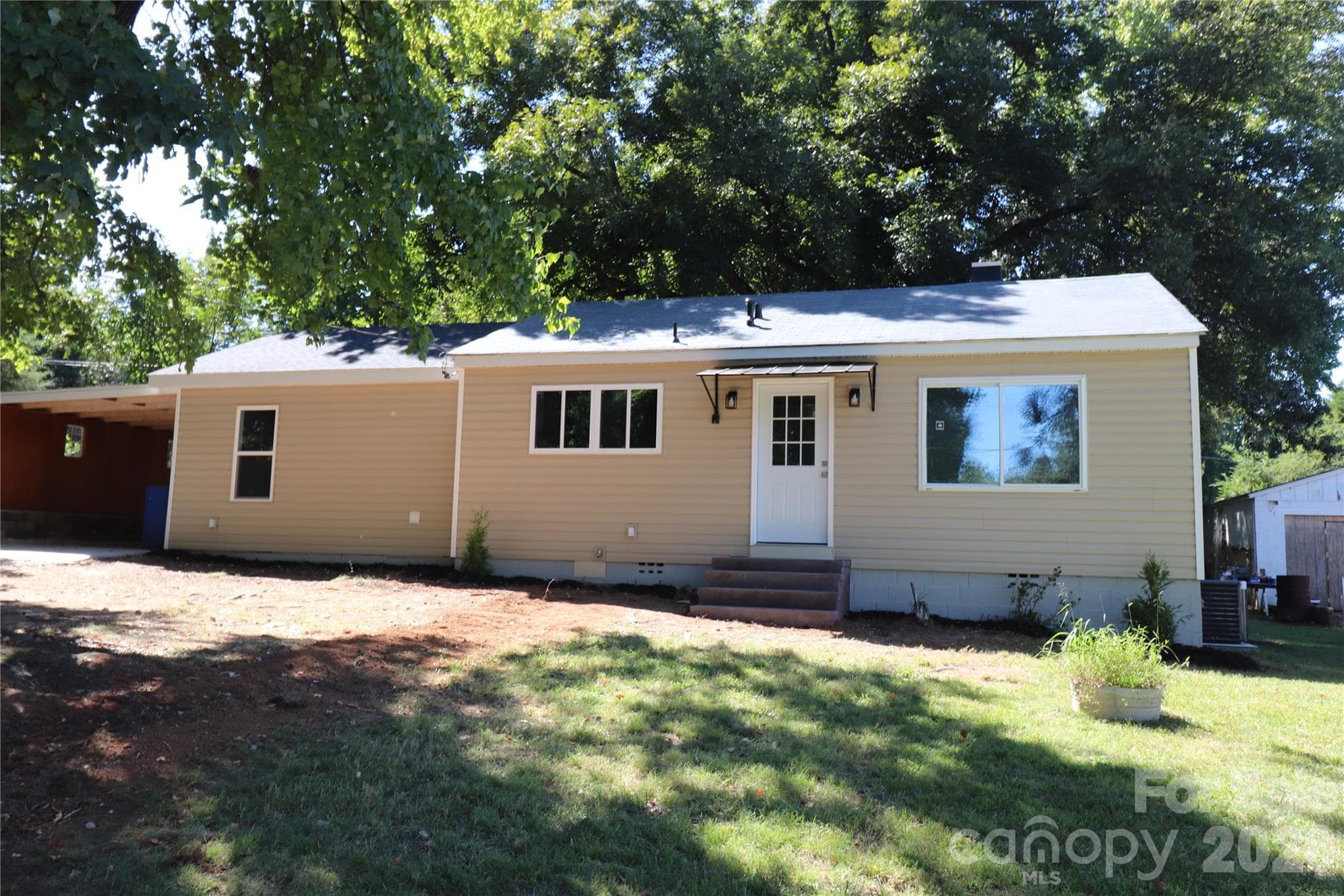 78 Parrish Place SW