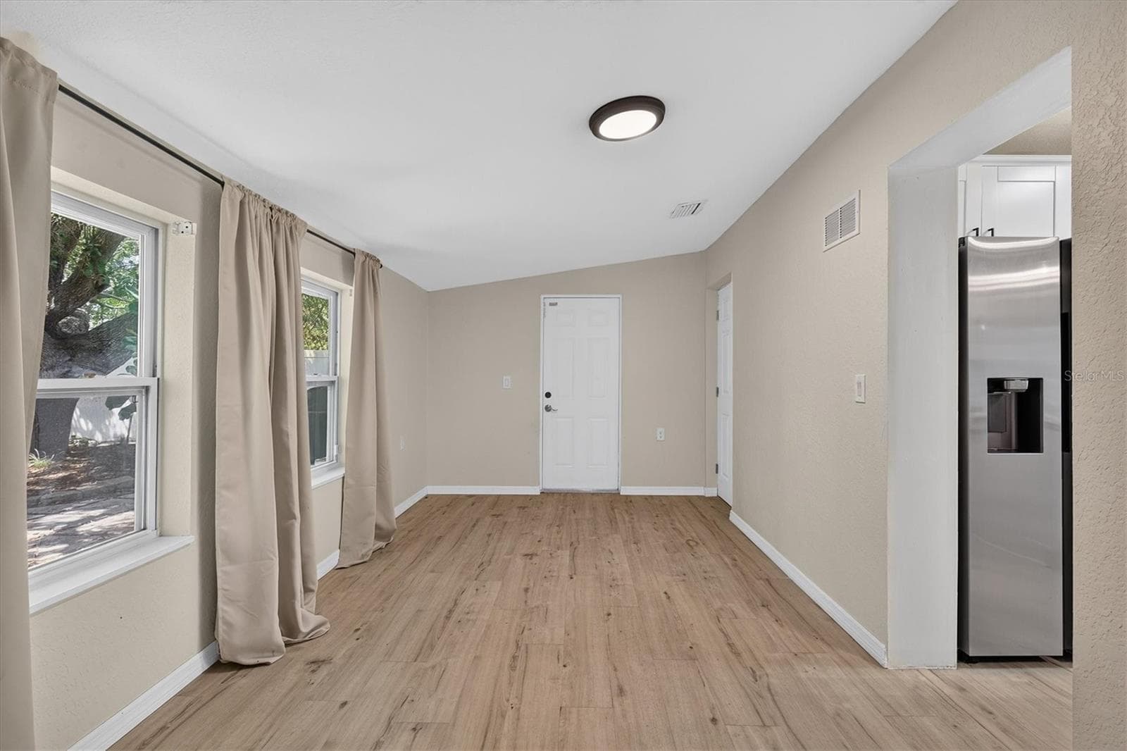 Single Family Residence at 715 W BAYSHORE DR, TARPON SPRINGS, photo 14 of 27