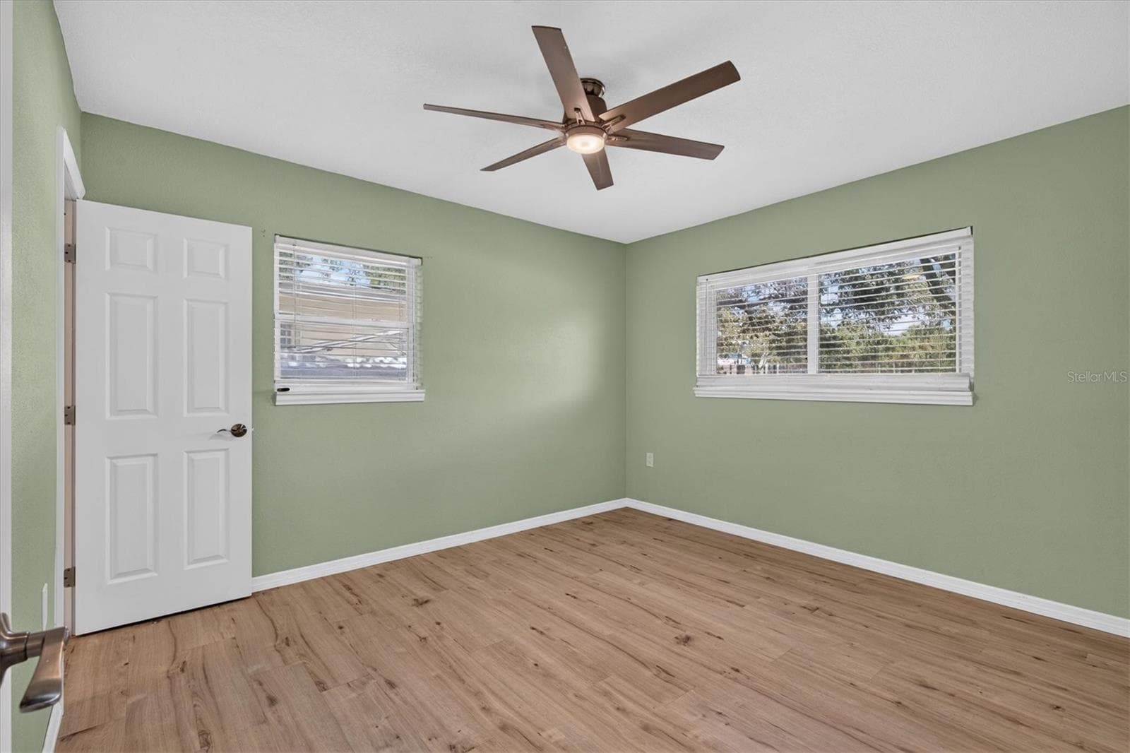 PRIMARY BEDROOM - 715 W BAYSHORE DR, TARPON SPRINGS