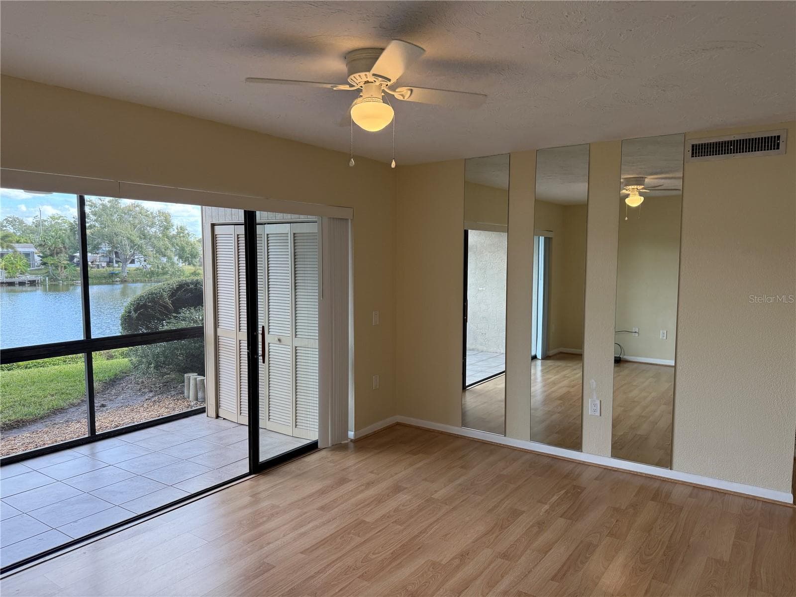 great room - 5697 ASHTON LAKE DR #6, SARASOTA