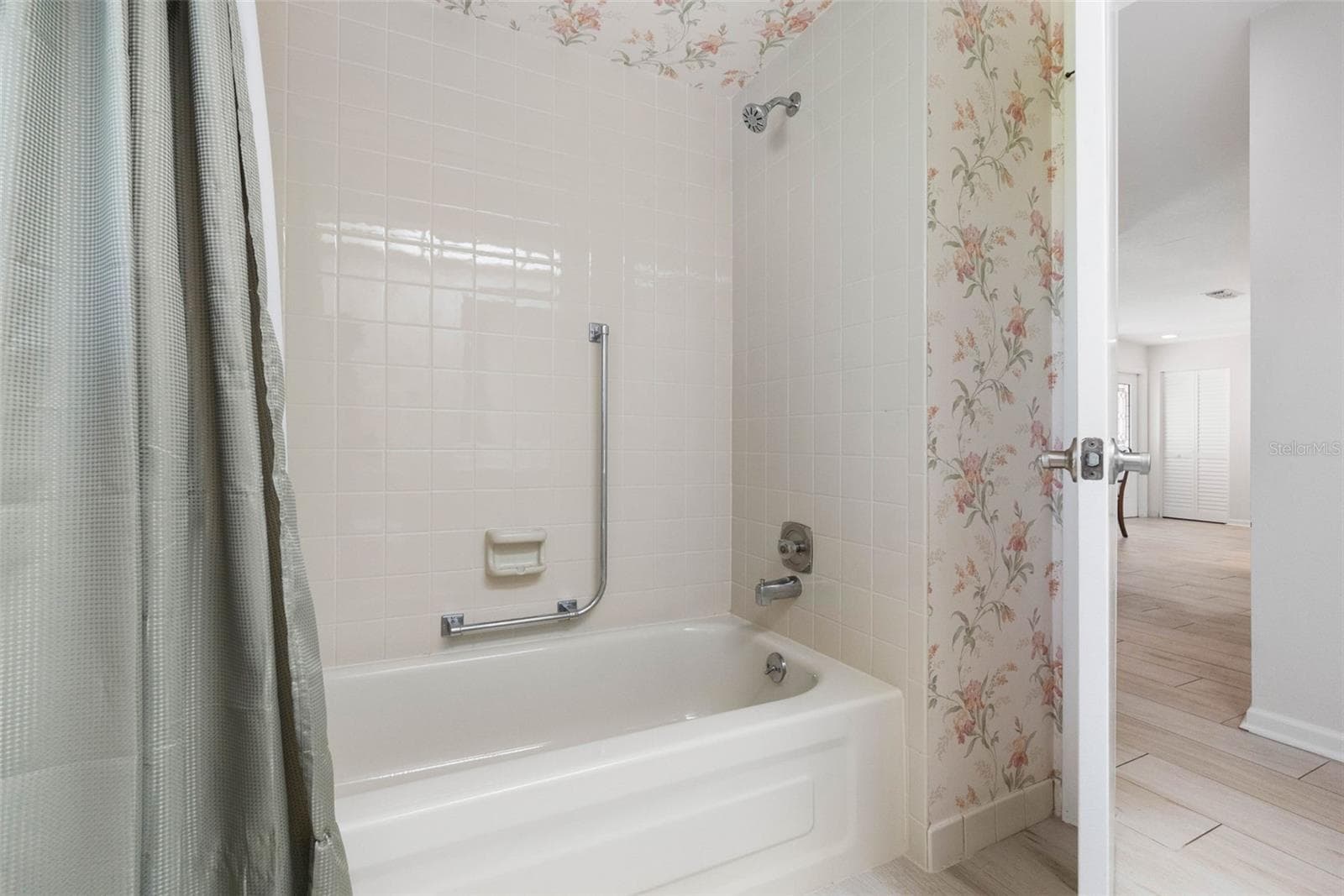 Single Family Residence at 1681 MACDONNELL CT, PALM HARBOR, photo 19 of 38