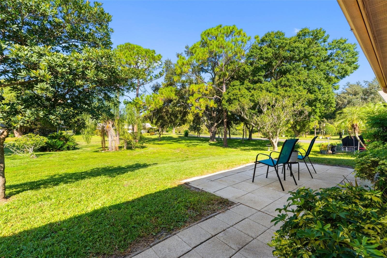 Single Family Residence at 1681 MACDONNELL CT, PALM HARBOR, photo 23 of 38