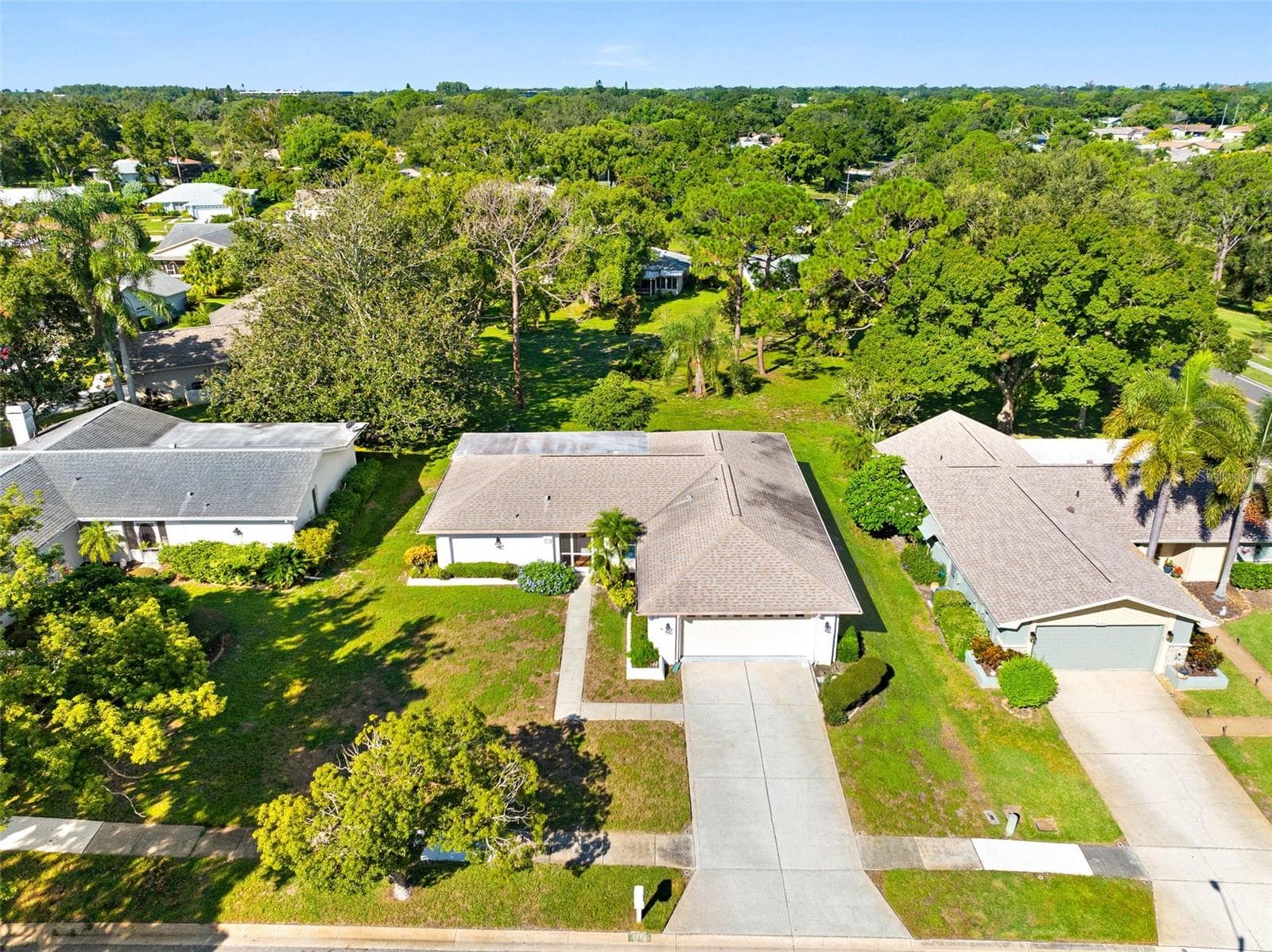 Single Family Residence at 1681 MACDONNELL CT, PALM HARBOR, photo 30 of 38