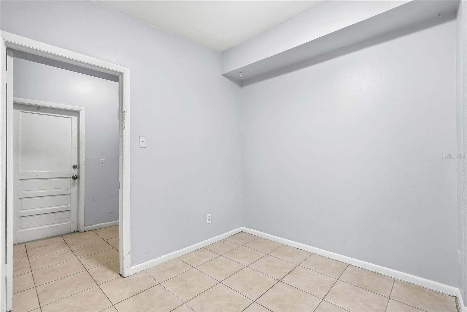 Duplex at 1408 E 140TH AVE, TAMPA, photo 17 of 55