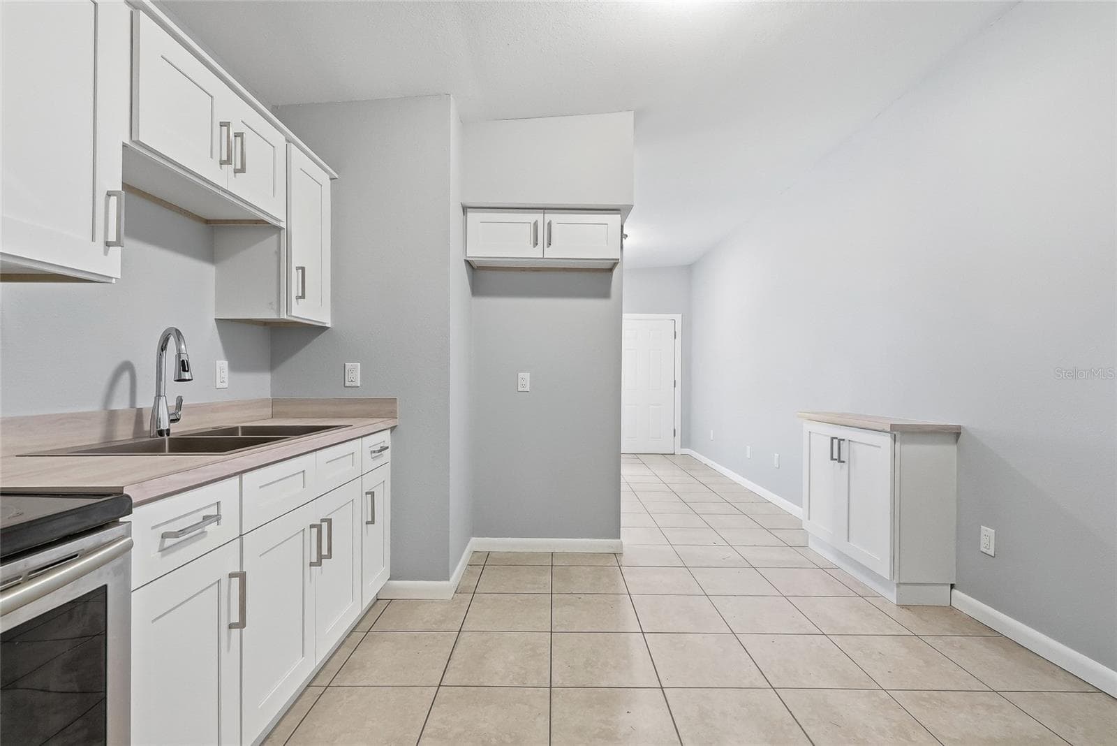 Duplex at 1408 E 140TH AVE, TAMPA, photo 37 of 55