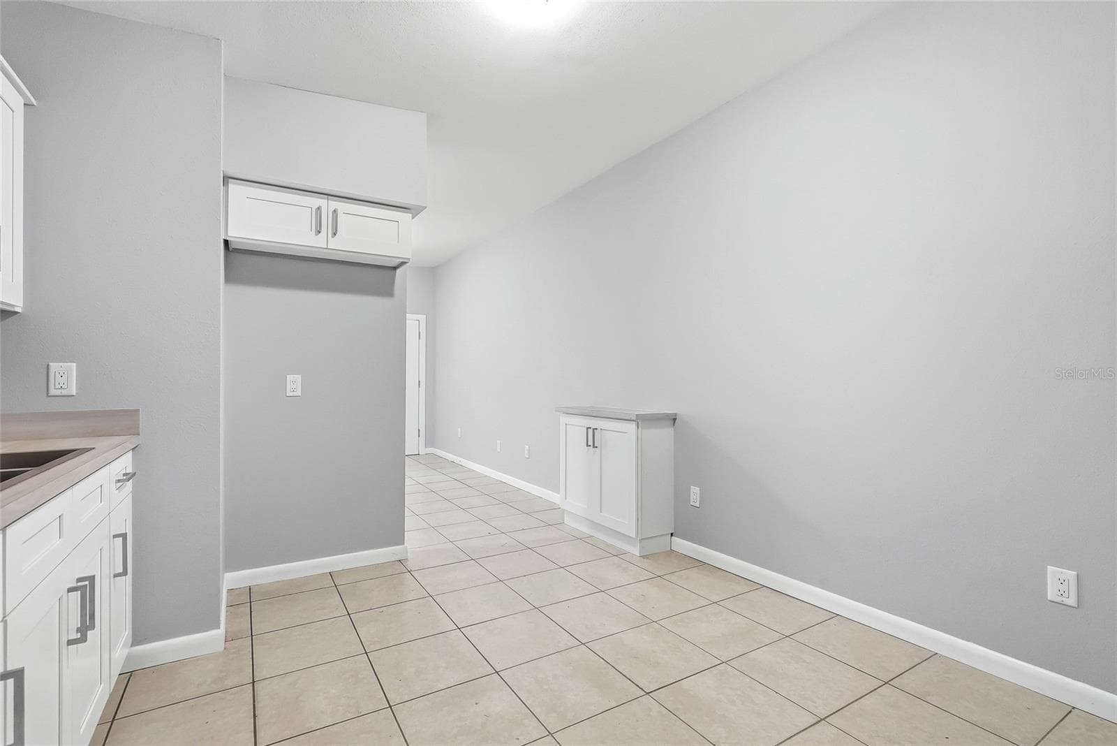 Duplex at 1408 E 140TH AVE, TAMPA, photo 38 of 55