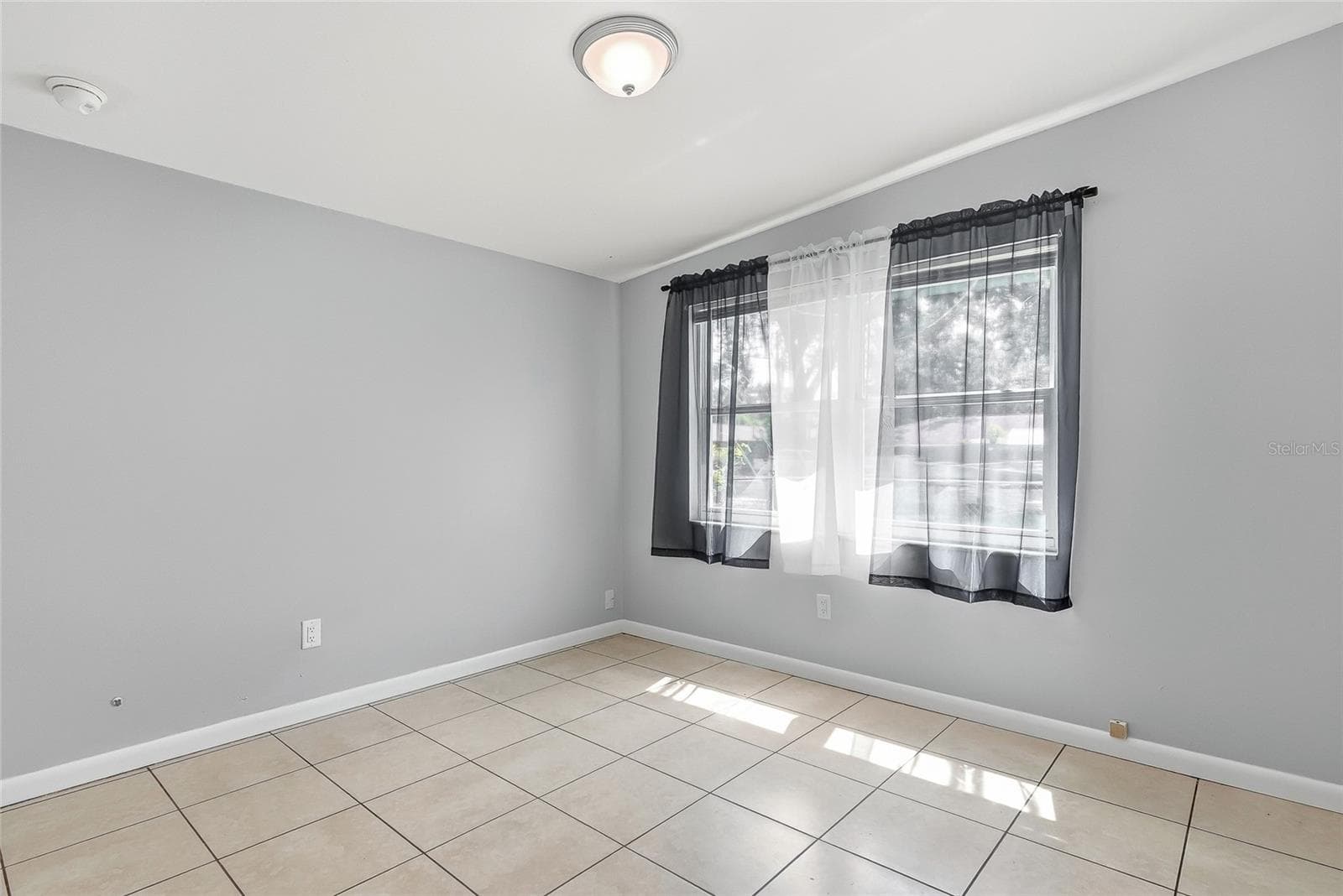 Duplex at 1408 E 140TH AVE, TAMPA, photo 40 of 55