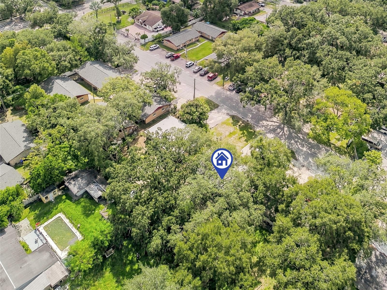 Duplex at 1408 E 140TH AVE, TAMPA, photo 51 of 55