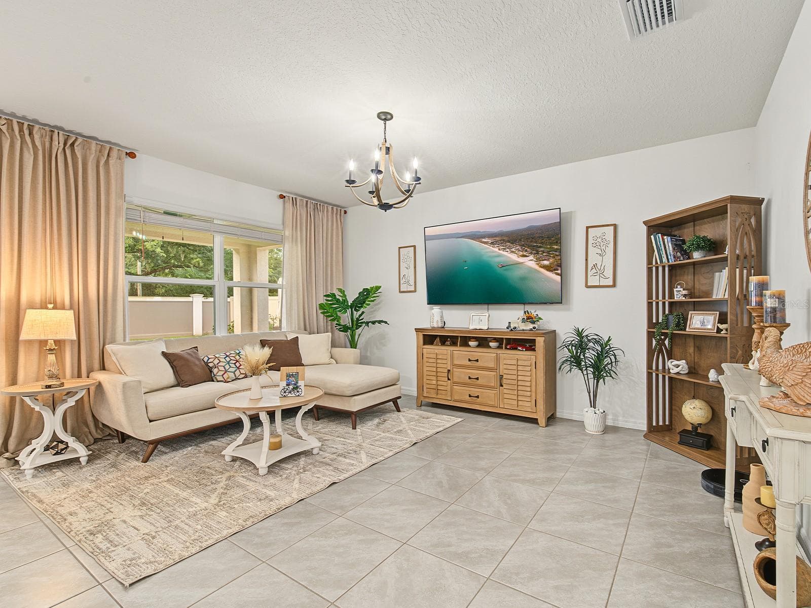 Single Family Residence at 10668 QUAIL GROVE WAY, SAN ANTONIO, photo 12 of 50
