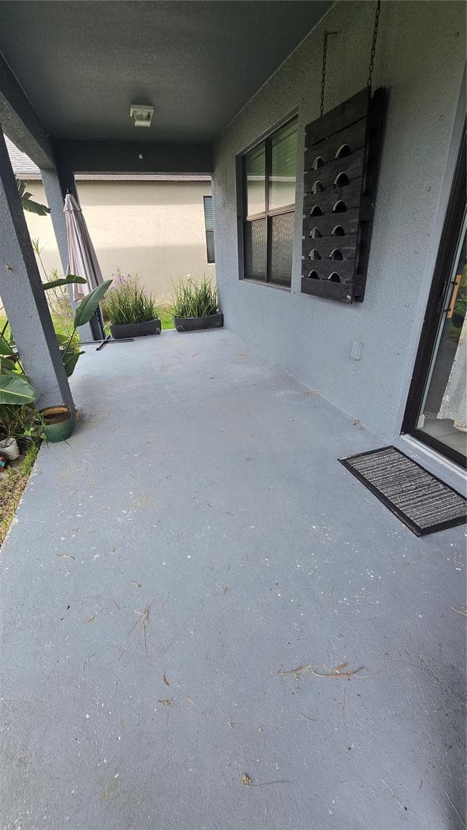 Single Family Residence at 13917 ROSEATE TERN LN, RIVERVIEW, photo 38 of 45