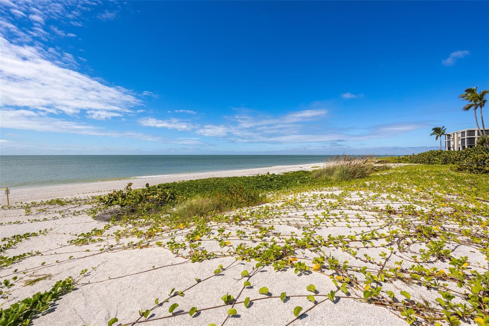 Condominium at 2737 W GULF DR #225, SANIBEL, photo 33 of 50