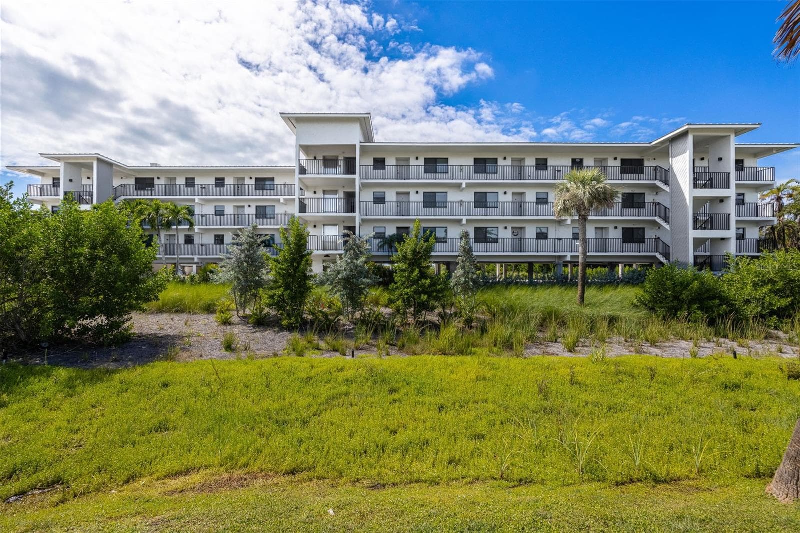 Condominium at 2737 W GULF DR #225, SANIBEL, photo 34 of 50