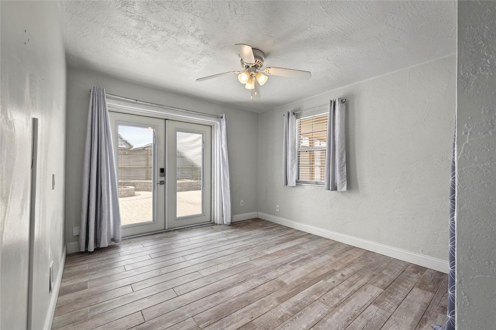 BEDROOM 1 - 118 ROBERTA RD, ORMOND BEACH