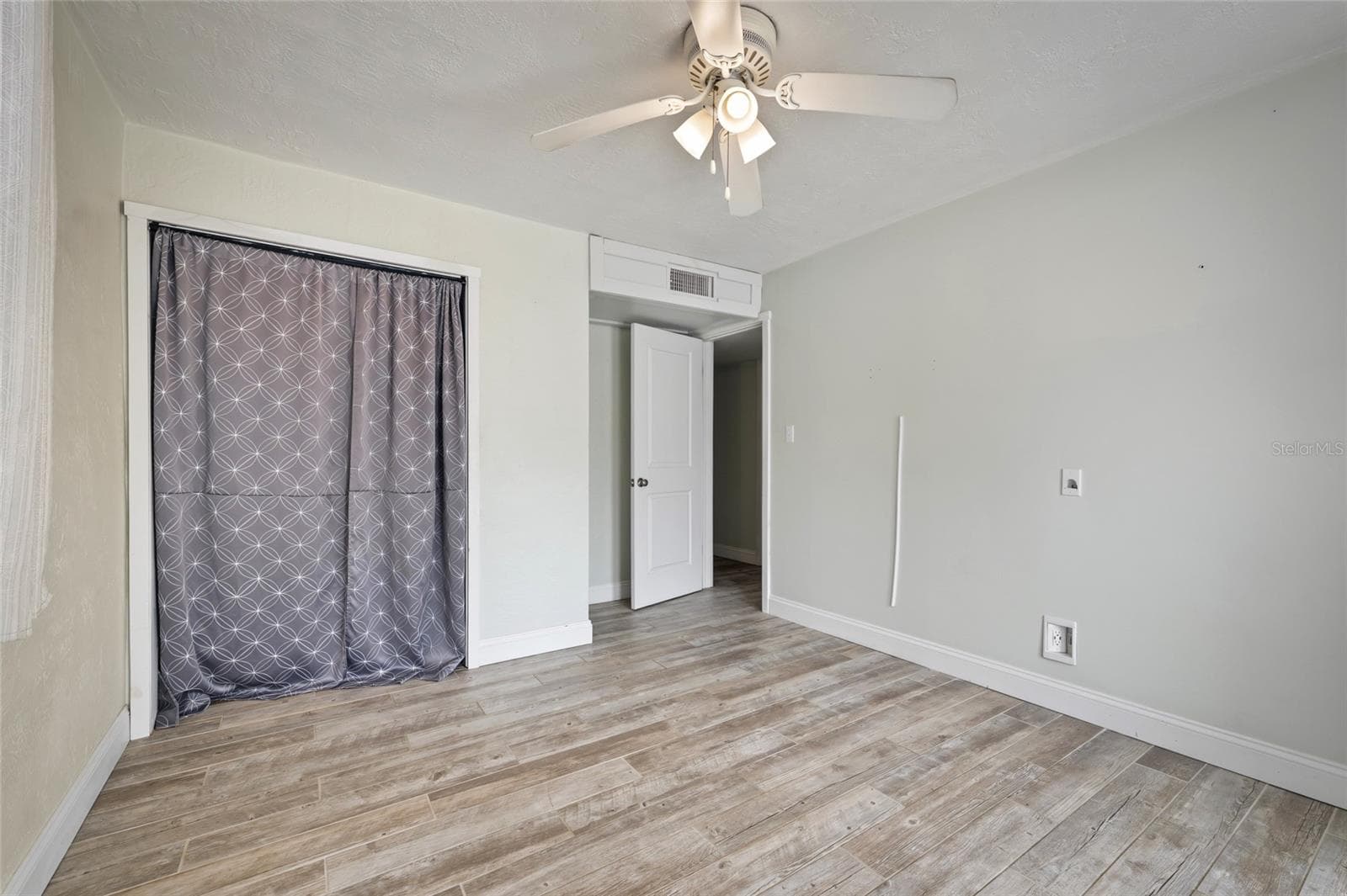 BEDROOM 1 - 118 ROBERTA RD, ORMOND BEACH