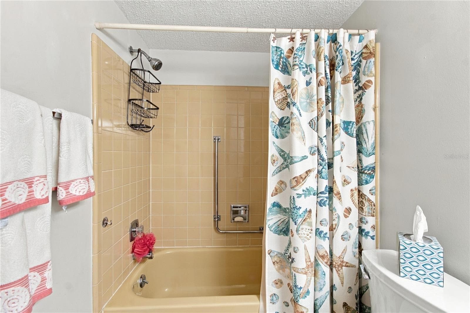 Condominium at 8220 SEVEN OAKS CT #5, PORT RICHEY, photo 16 of 100