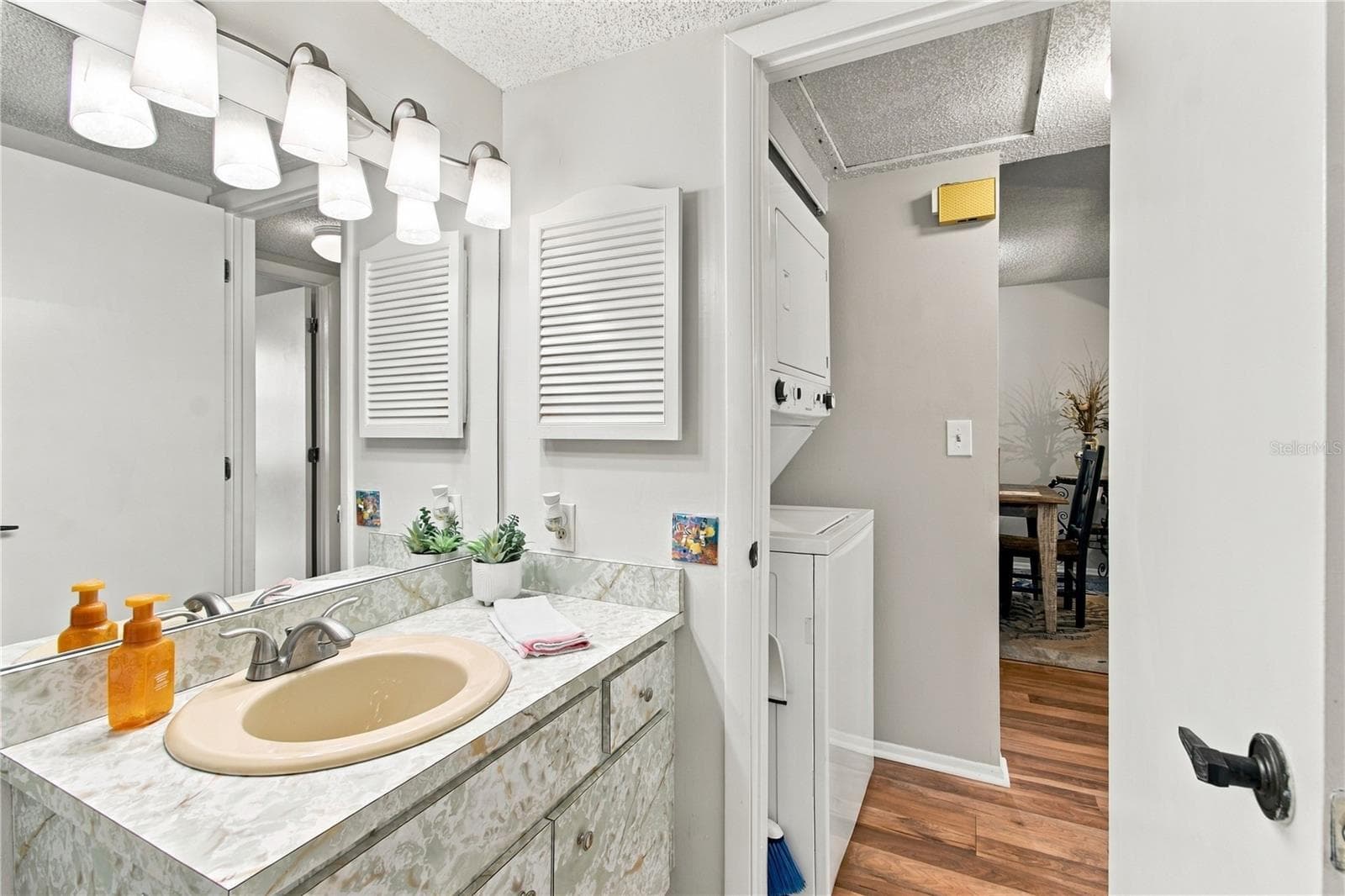 Condominium at 8220 SEVEN OAKS CT #5, PORT RICHEY, photo 17 of 100