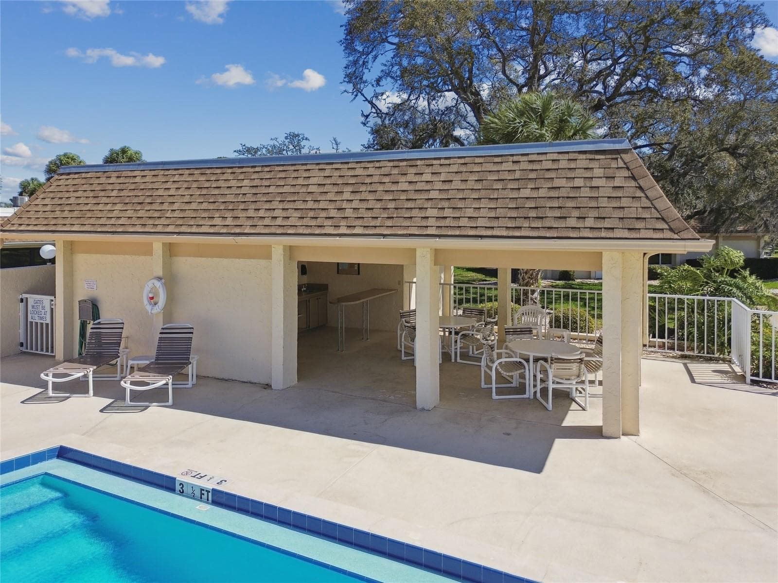 Condominium at 8220 SEVEN OAKS CT #5, PORT RICHEY, photo 57 of 100