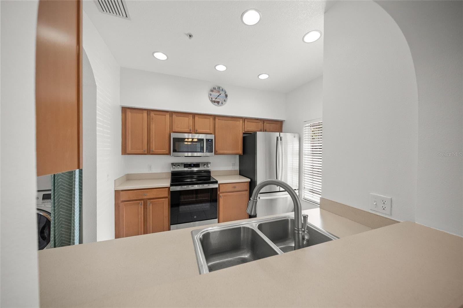 Townhouse at 3511 45TH TER W #102, BRADENTON, photo 12 of 38