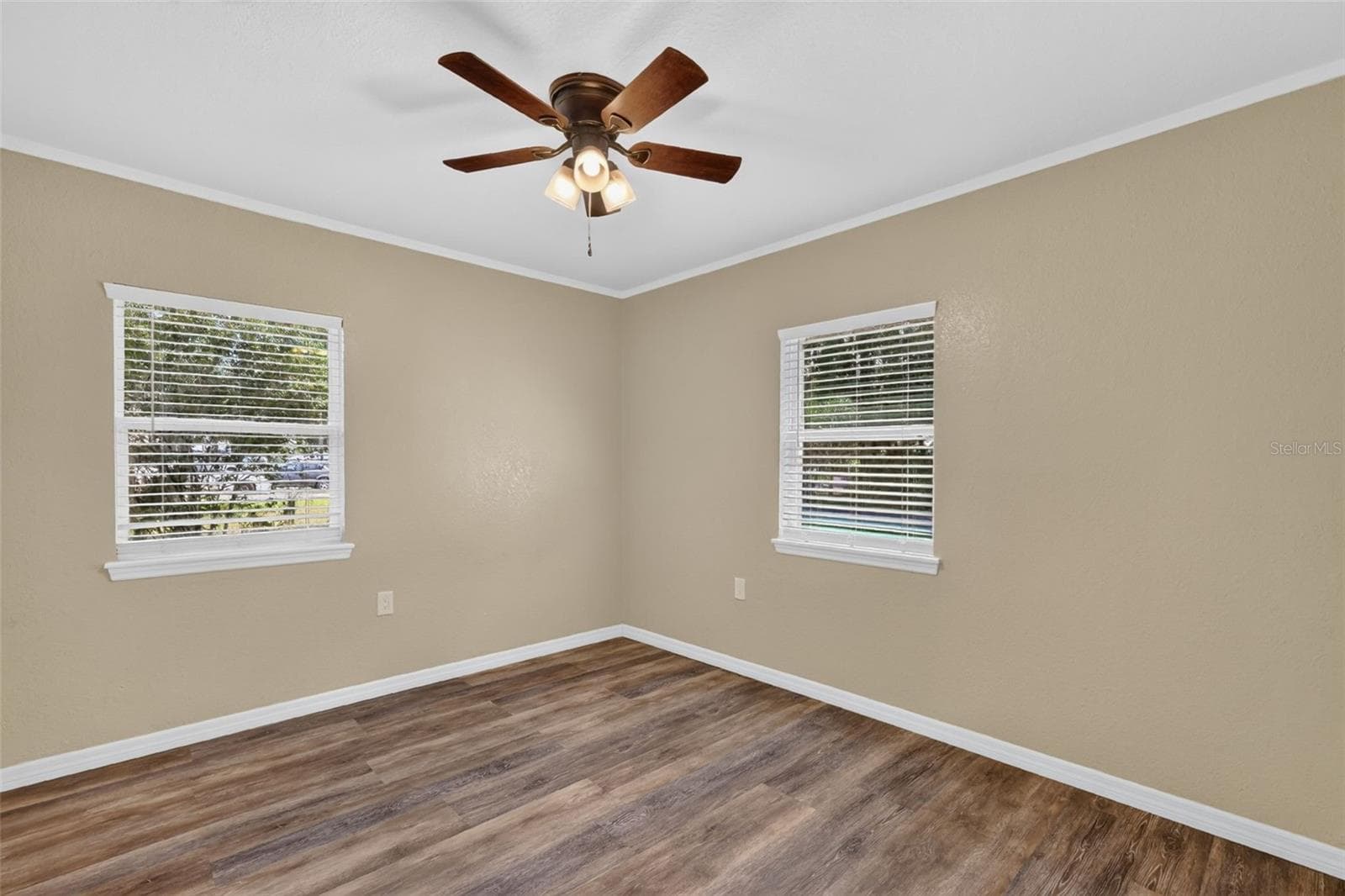 Single Family Residence at 706 MULBERRY ST, FRUITLAND PARK, photo 12 of 23