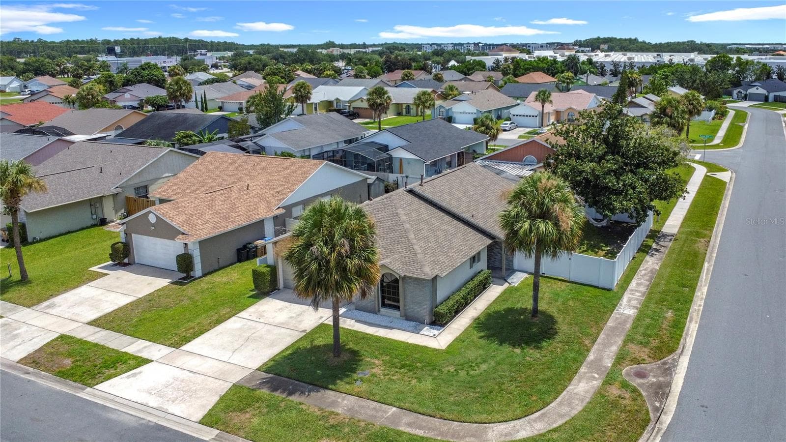 Single Family Residence at 3221 WHITE DOVE LN, KISSIMMEE, photo 34 of 41
