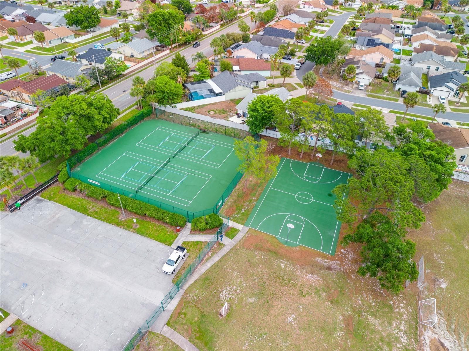 Single Family Residence at 3221 WHITE DOVE LN, KISSIMMEE, photo 37 of 41