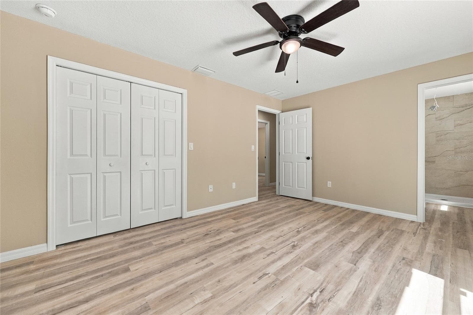 Single Family Residence at 8 SEQUOIA DRIVE CRSE, OCKLAWAHA, photo 16 of 48