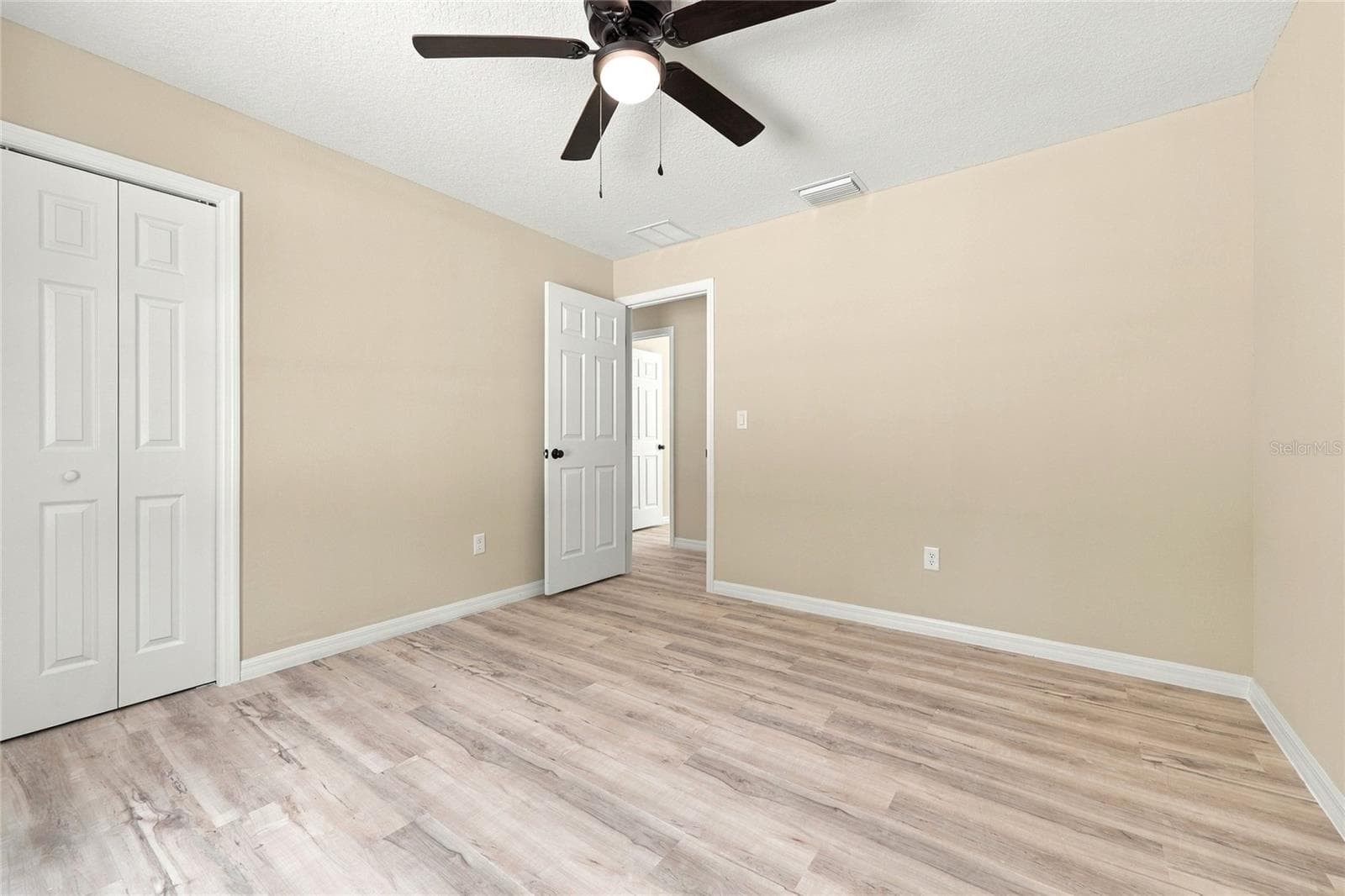 Single Family Residence at 8 SEQUOIA DRIVE CRSE, OCKLAWAHA, photo 30 of 48