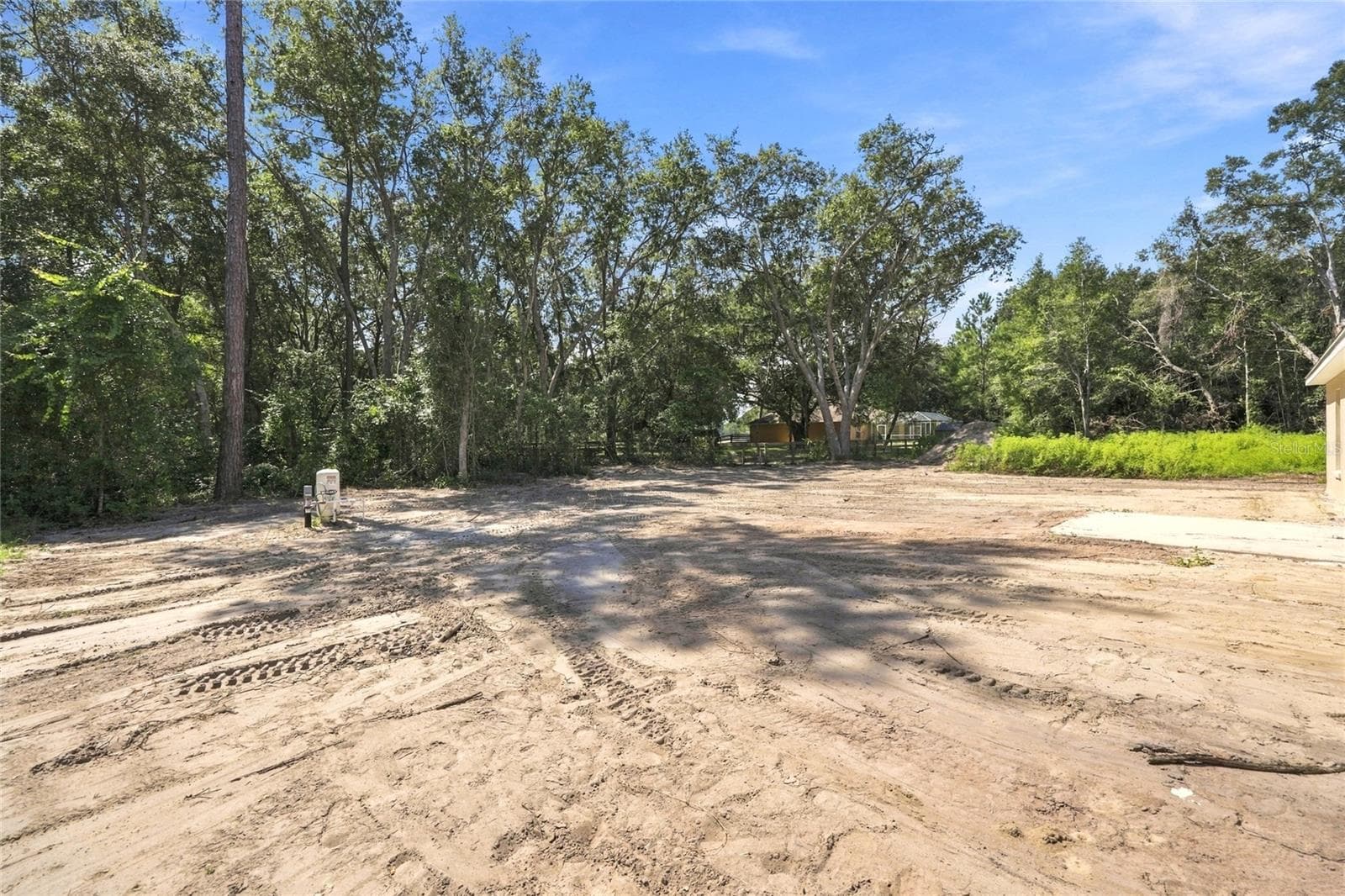 Single Family Residence at 8 SEQUOIA DRIVE CRSE, OCKLAWAHA, photo 37 of 48