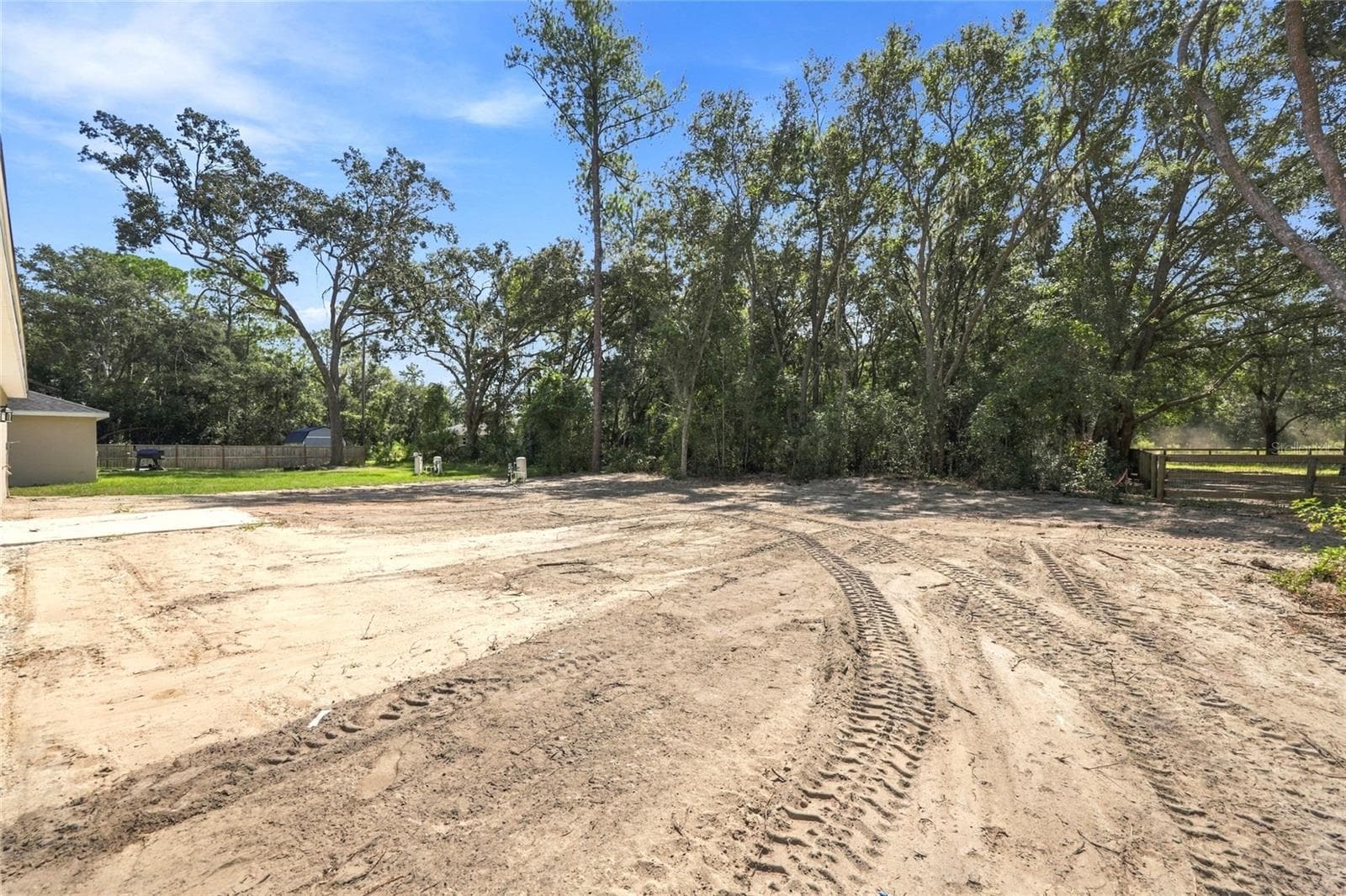 Single Family Residence at 8 SEQUOIA DRIVE CRSE, OCKLAWAHA, photo 41 of 48