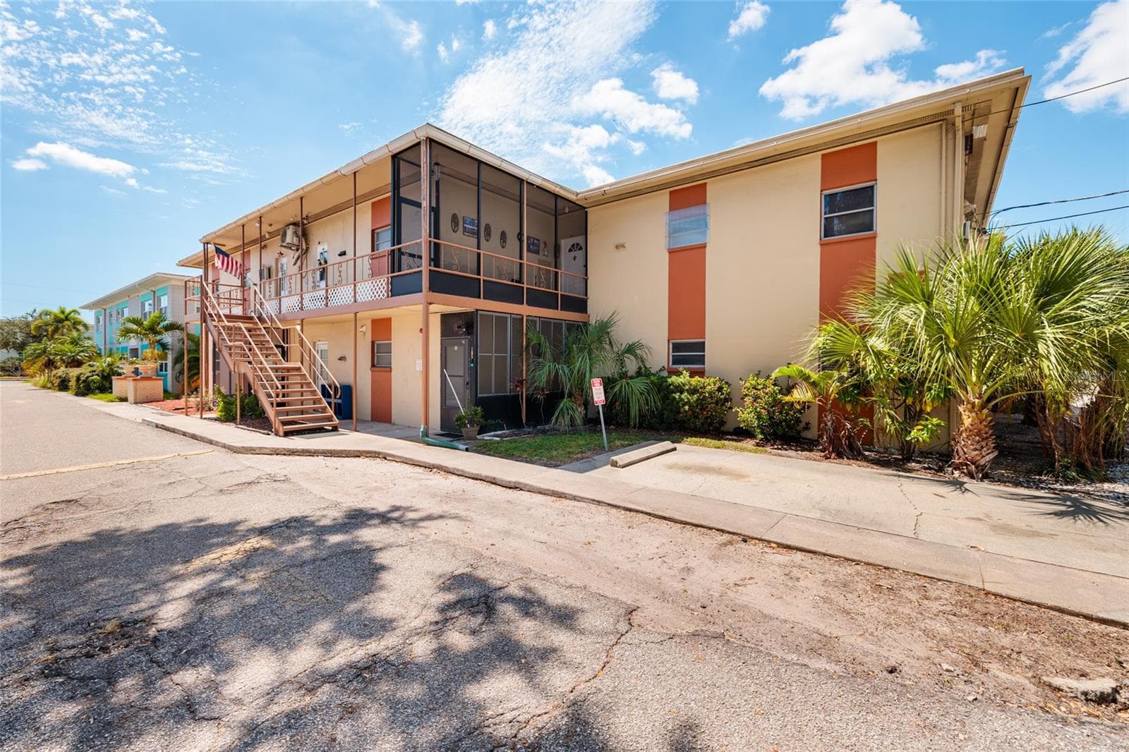 Exterior Front - 5396 4TH ST N #101, ST PETERSBURG