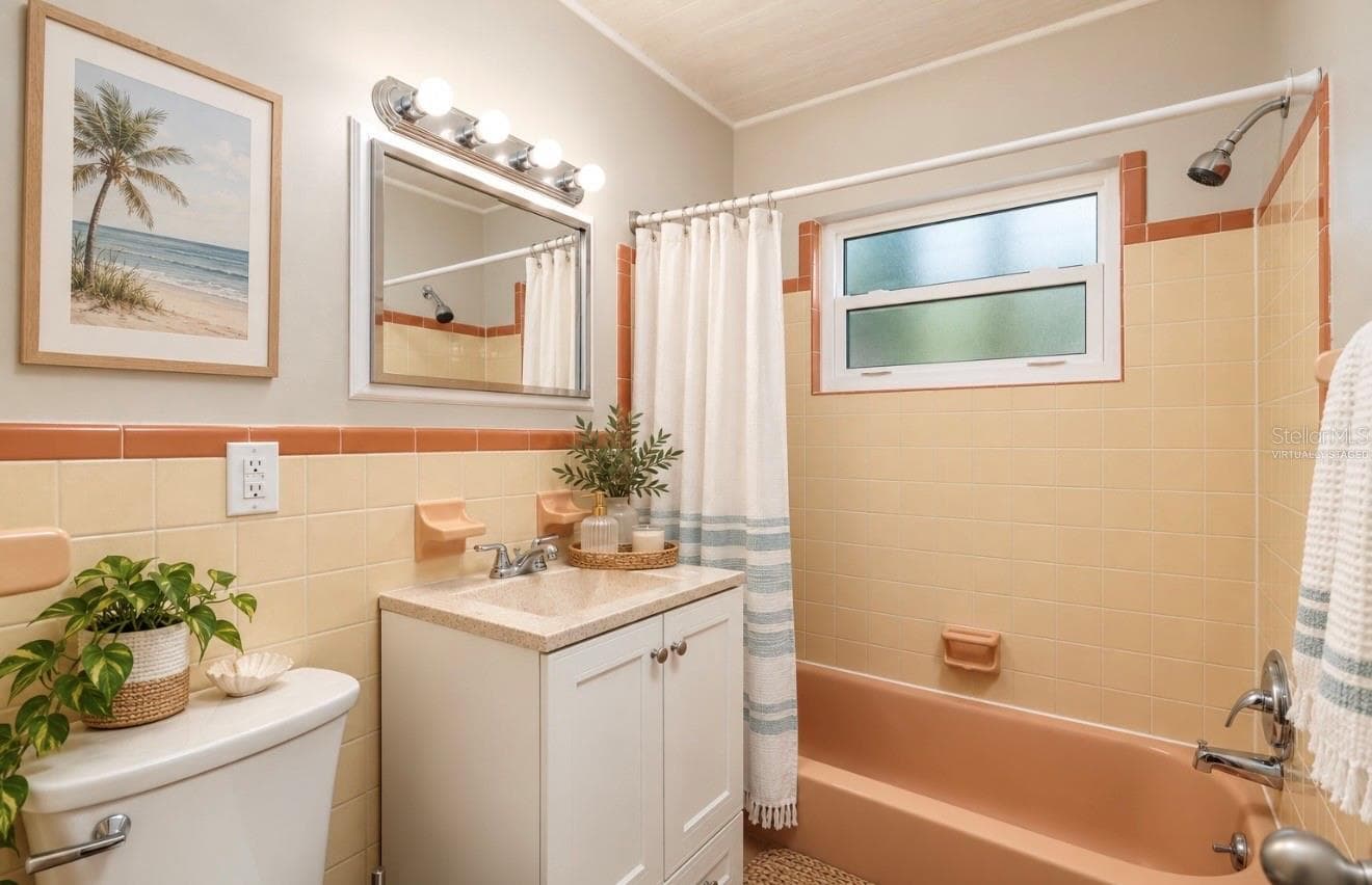 Virtually Staged - 5396 4TH ST N #101, ST PETERSBURG