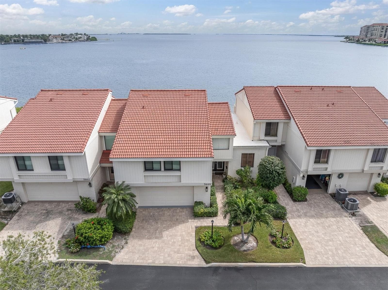 Condominium at 5668 ESCONDIDA BLVD S, ST PETERSBURG, photo 56 of 59