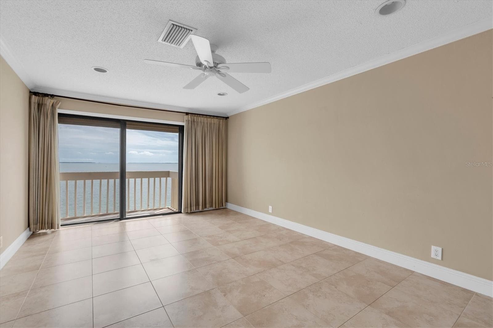 Condominium at 5668 ESCONDIDA BLVD S, ST PETERSBURG, photo 29 of 59
