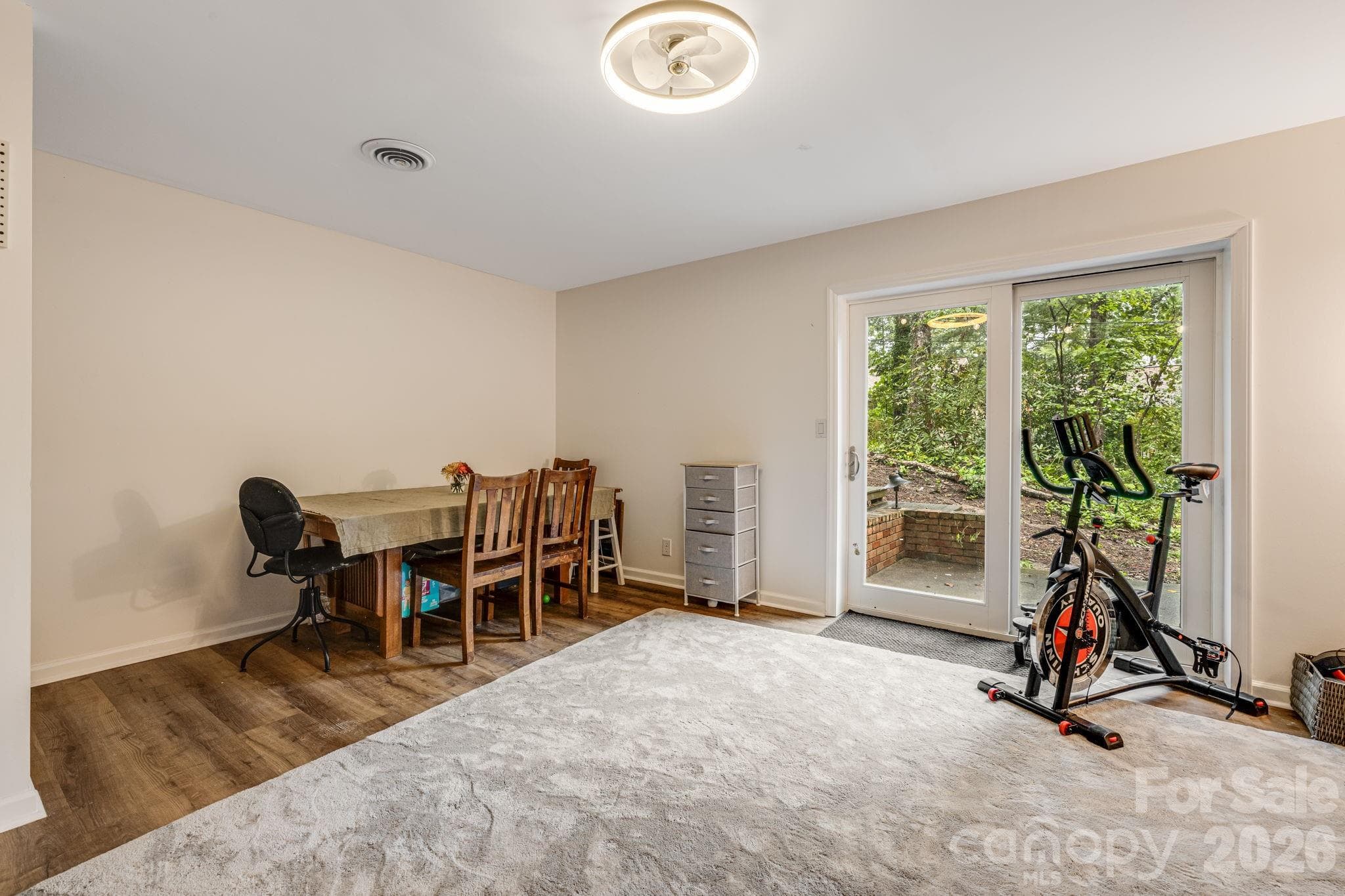 Single Family Residence at 3238 Debbie Drive, Hendersonville, photo 26 of 43