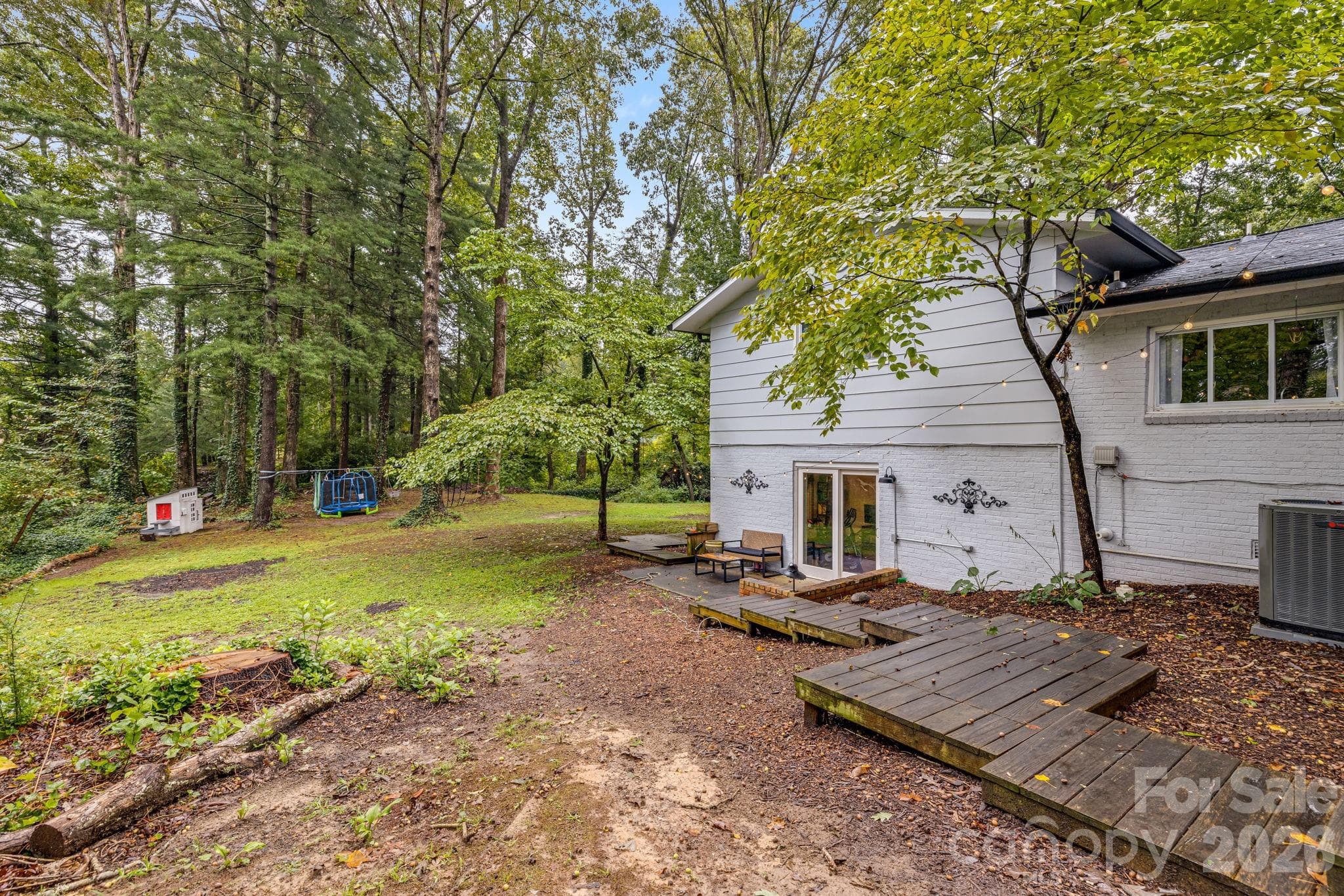 Single Family Residence at 3238 Debbie Drive, Hendersonville, photo 38 of 43